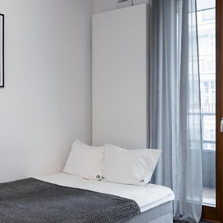 Golden Apartments Warsaw - Bright And Modern Apartments -Premium Building In Top Location- Solidarnosci 외부 사진