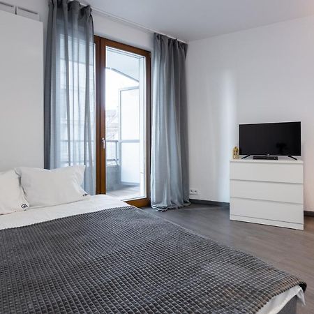 Golden Apartments Warsaw - Bright And Modern Apartments -Premium Building In Top Location- Solidarnosci 외부 사진