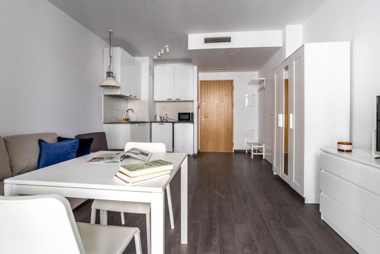 Golden Apartments Warsaw - Bright And Modern Apartments -Premium Building In Top Location- Solidarnosci 외부 사진